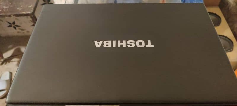 Toshiba laptop i5 2nd gen 0