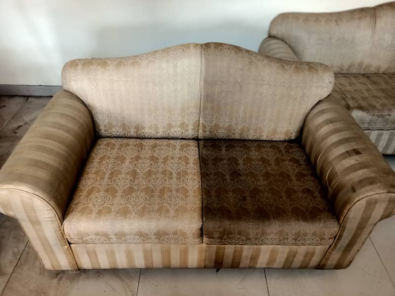 Sofa Cleaning/Carpet/Mattres/Rug/curtains/Termite Control Services 3