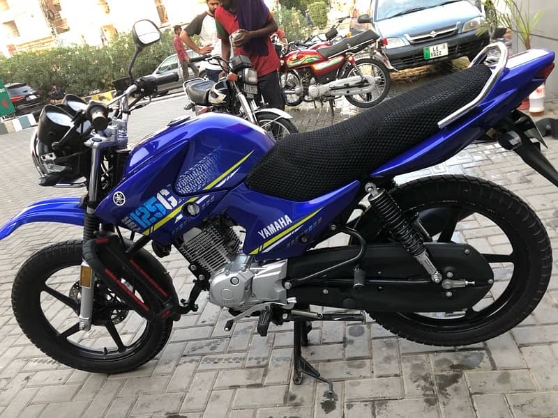 Yamaha YBR G 2022 125cc 2