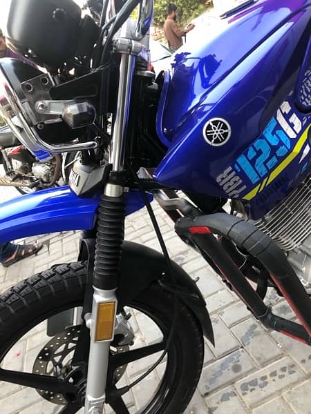 Yamaha YBR G 2022 125cc 6