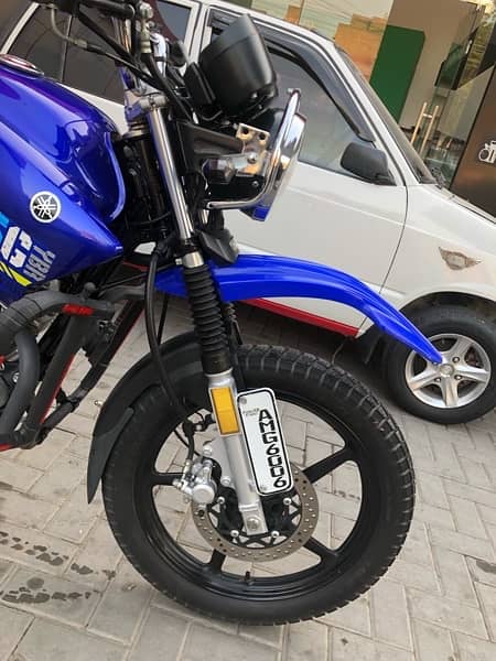 Yamaha YBR G 2022 125cc 7