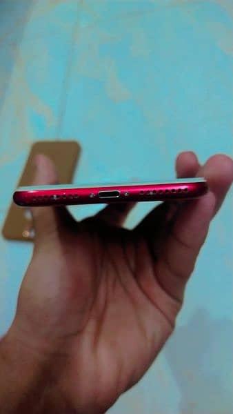 iphone 7 plus . . . factory unlocked non approved 2