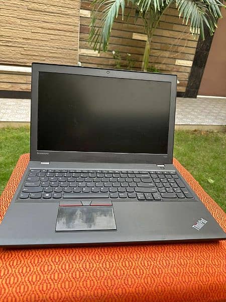 i5 15 inch Lenovo laptop Thinkpad 8gb ram 138 ssd 7