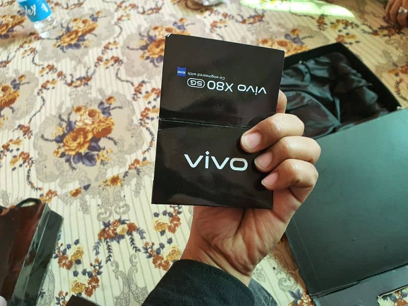 Vivo X80 5G Zeiss Camera Phone 20Gb Ram 256GB Storage 10