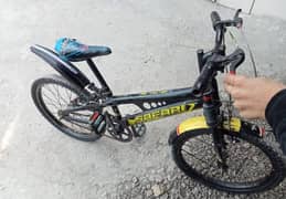 safari cycle for sale good condition mobile number 0 3135291698