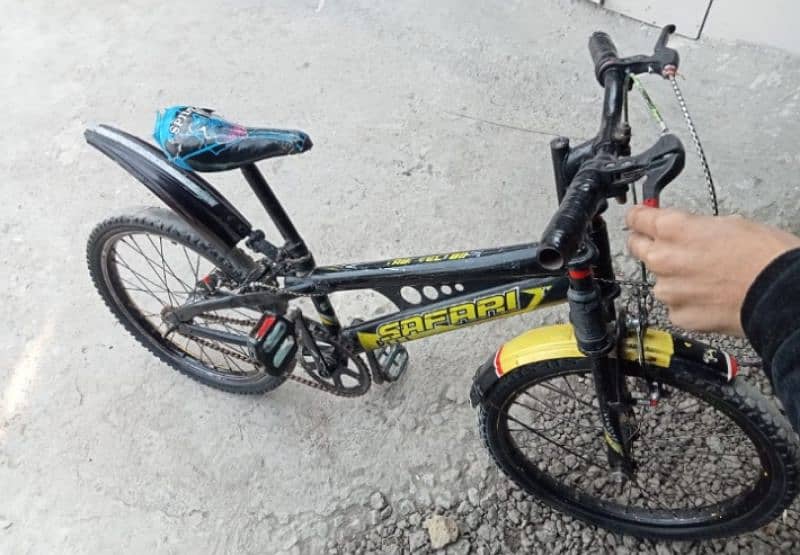 safari cycle for sale good condition mobile number 0 3135291698 2