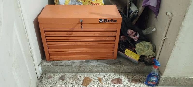 BETA PORTABLE TOOL CHEST with 5 Drawers 1