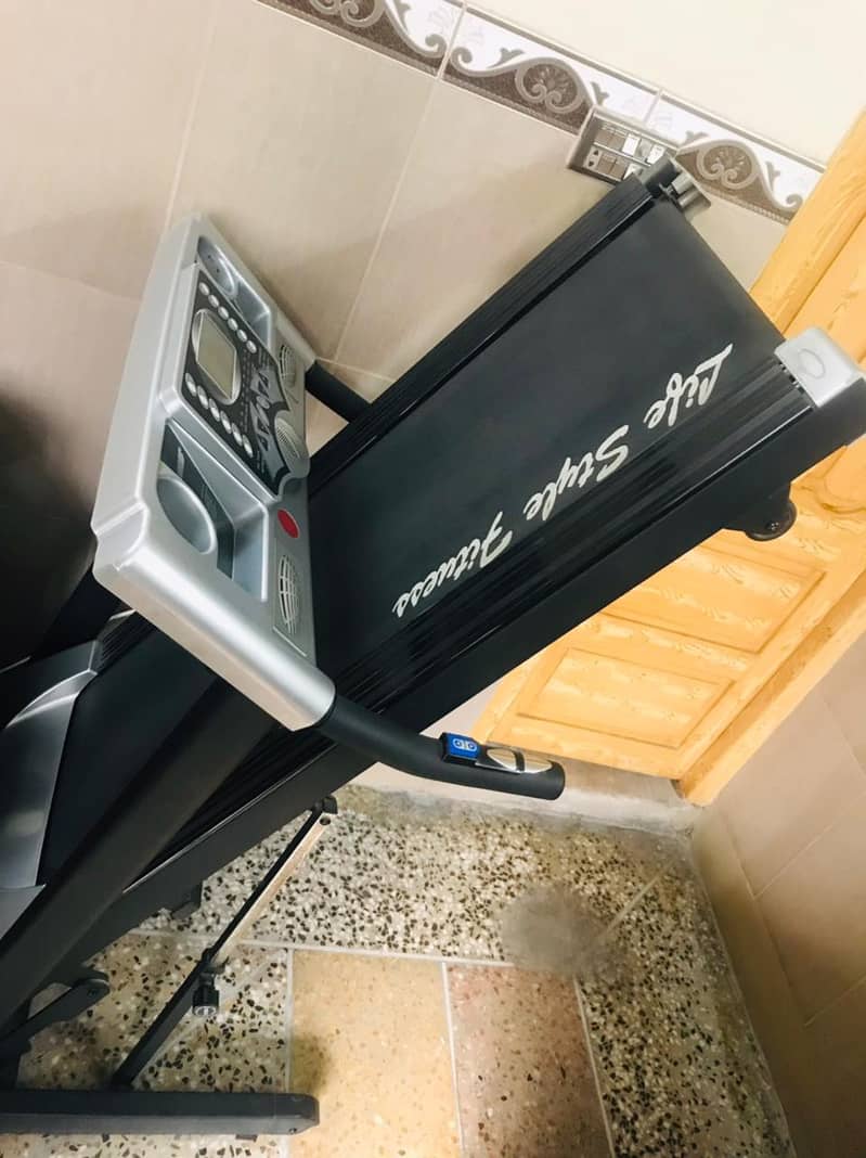 Treadmill for sell 5