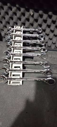Reversible Gear Wrench Spanner Set