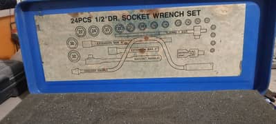 DEHCO W GERMANY RATCHET & SOCKET SET