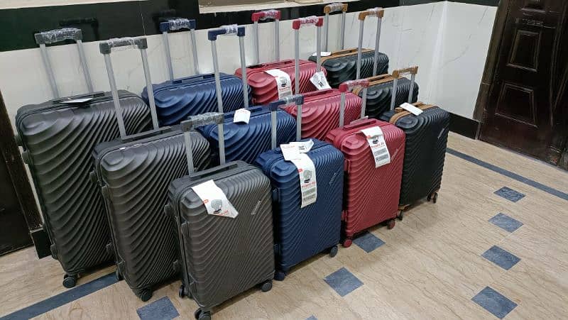 Luggage bags/ travel suitcases/ trolley bags/ travel trolley/ attachi 14