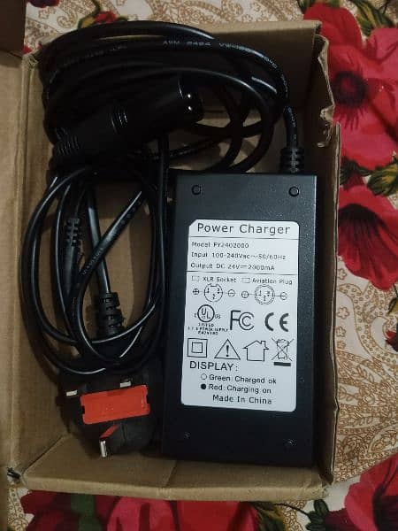 Laptops power charger 1
