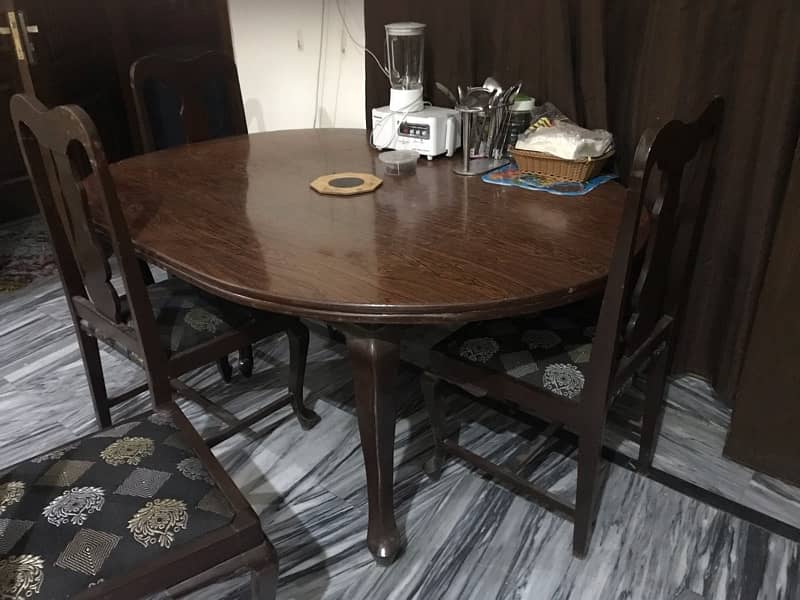 Dinning table with chairs 2