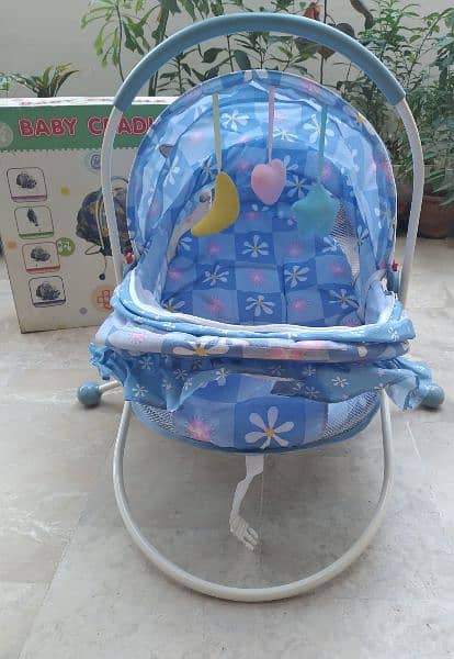 highchair,cradle and baby basket sell 5