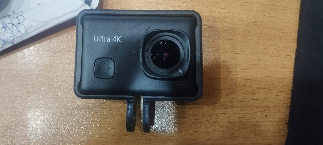 R2 Pro 4K Action Camera 1