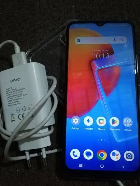 Vivo Y31, 4/128, Android Version 13, 5000mah Battery, Original Charger 1