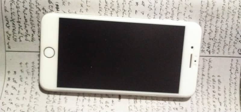 IPhone 7+ 128gb PTA approved 10 / 10 condition 2