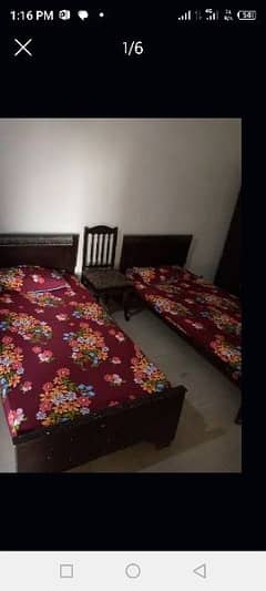 room for rent near moon market Iqbal town LHR