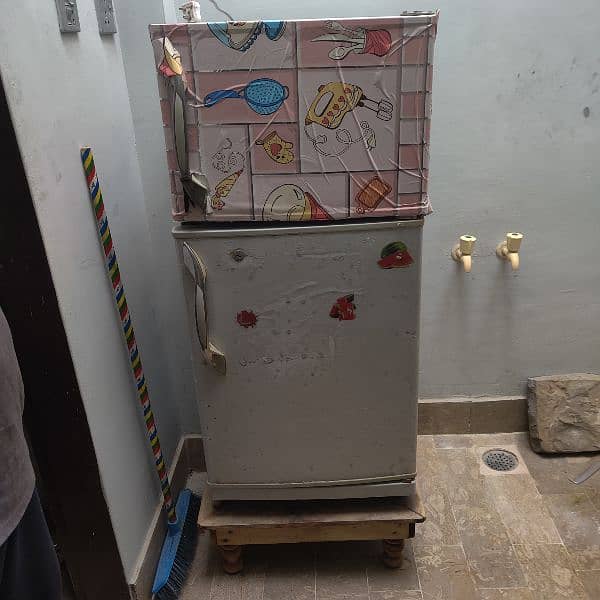 Singer 2door fridge genioun compresser 1