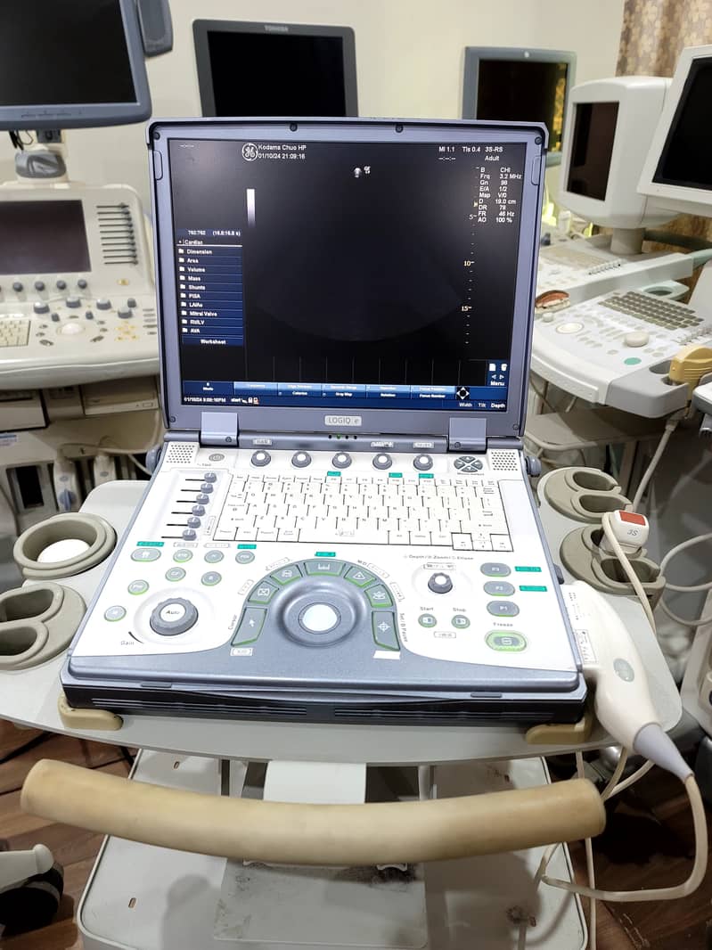Ultrasound/LOGIQ e/ Ultrasound/machine 5