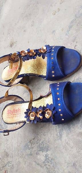Beautiful blue and golden heels 4 no 2