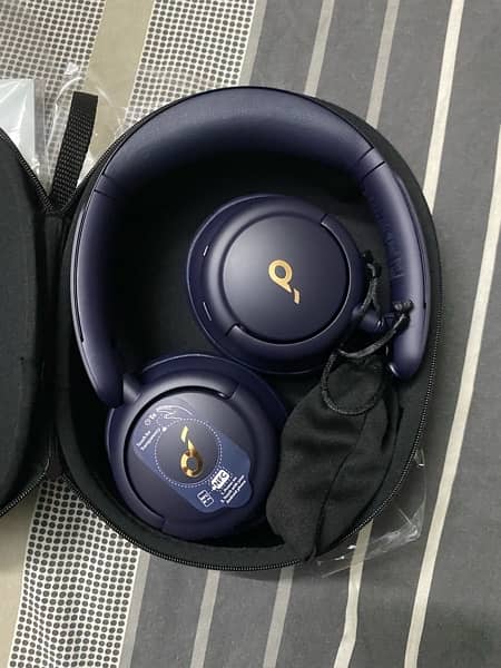 Anker Soundcore Q30 Headphones 2