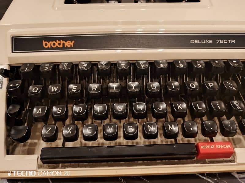 Type Writter Brother  delux 2