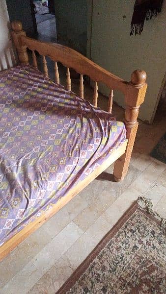 urgent basis one single bed with mattress 3