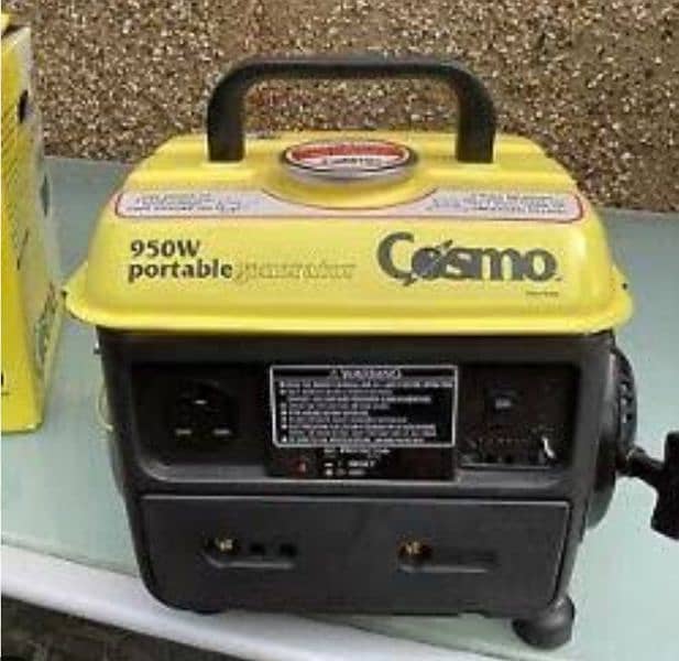 950 W Cosmo Portable Generator 1