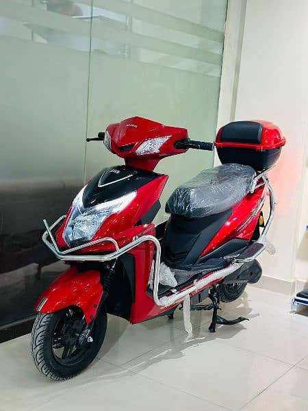 Electric Scooty 80 km in one charge 9