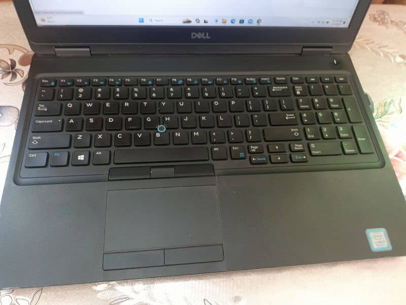 Dell latitude 5591 i-7 8th Gen with 2 GB, MX 130 card Touch Screen 9