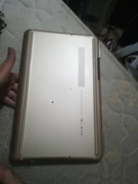 hp pavilion gold edition price is final 3
