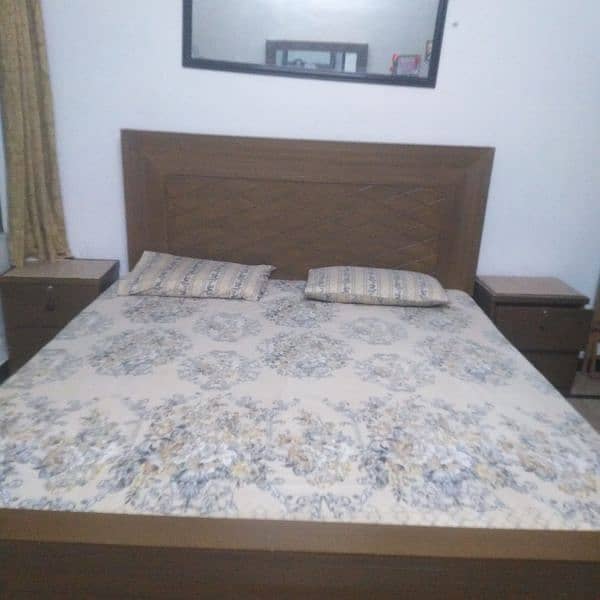 Queen bed deals for sale olx