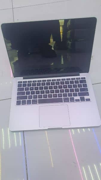 MacBook pro 2015 model 5