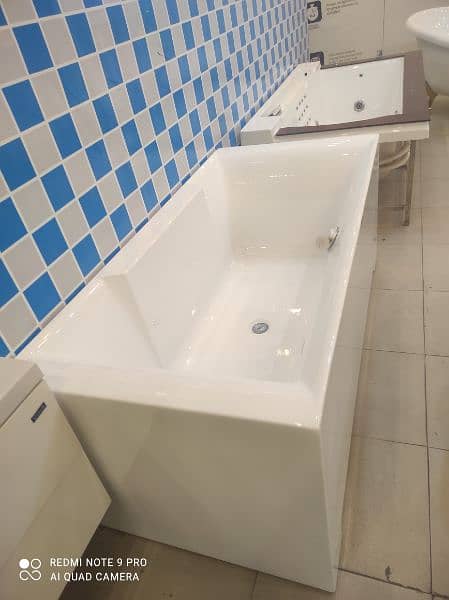 acrylic jacuuzi  bathtubs and pvc and Corian vanities vanities on sale 3