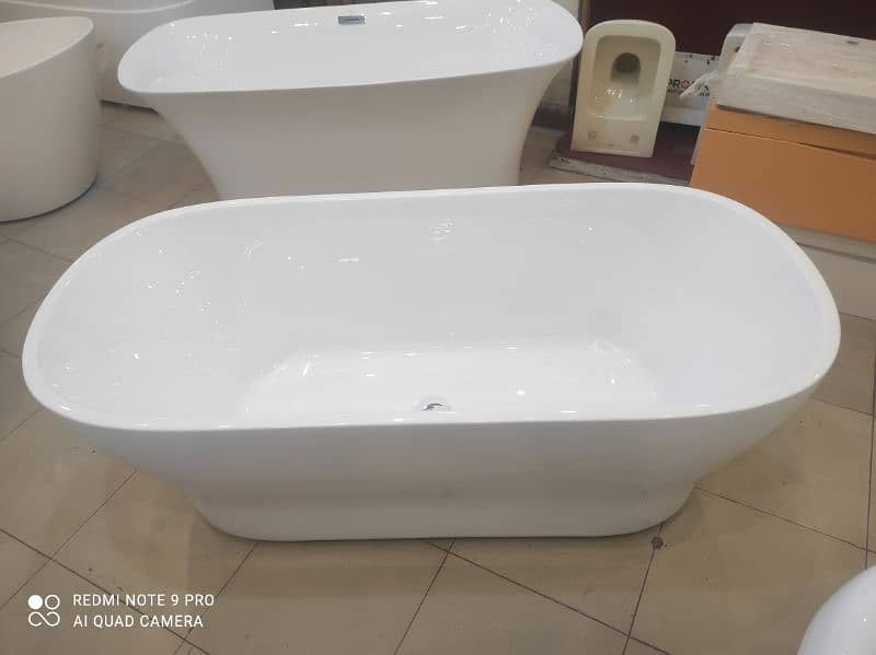 acrylic jacuuzi  bathtubs and pvc vanities for sale 4