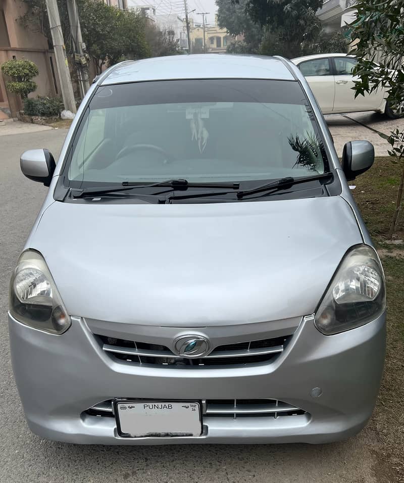 Daihatsu Mira 0