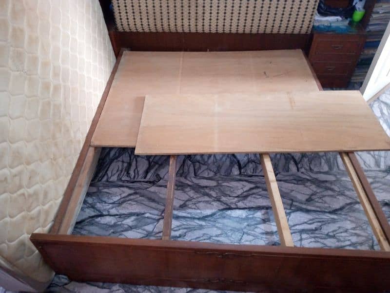 Beds Wooden 2