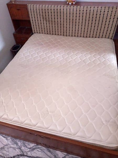 Beds Wooden 10