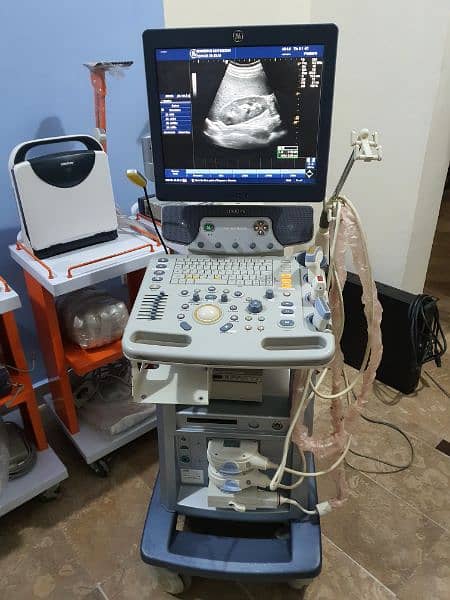 Color Doppler Ultrasound Machines 14