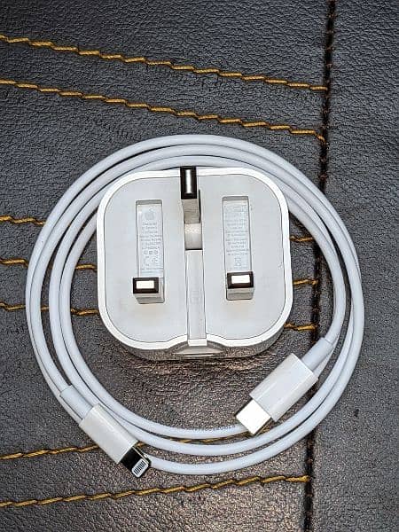 iphone 14 pro max original 20w charger with cable 03209404817 4