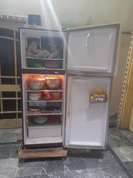 sale refrigerator used 2