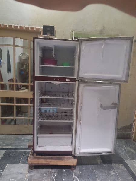 sale refrigerator used 4