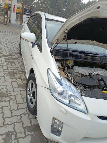 Toyota Prius 2011 for sale 9