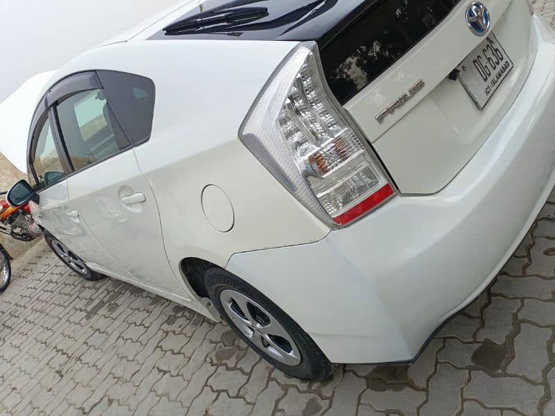 Toyota Prius 2011 for sale 12