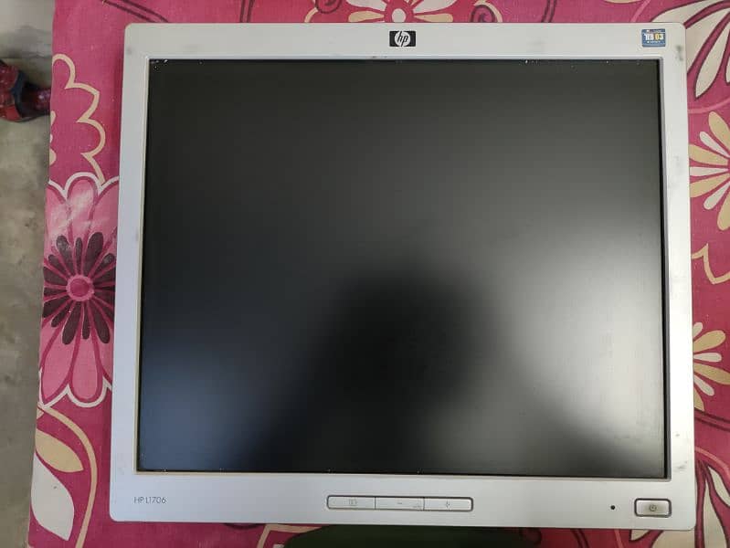 Hp Monitor Lcd without Base stand 6