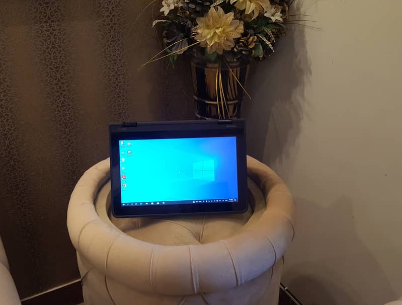 Lenovo thinkpad Yoga 360 rotate touch screen core i3 7th gen laptop 4
