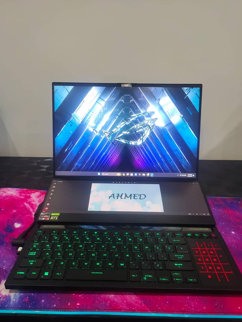 Asus ROG Zephyrus Duo 16 Gaming Laptop 2