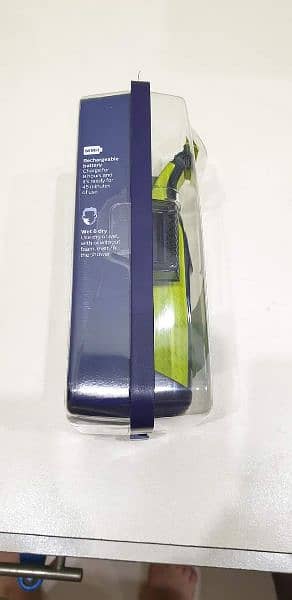 Philips one blade trimmer 2520 2