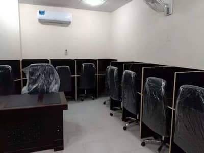 Need fresh agents for Call center job